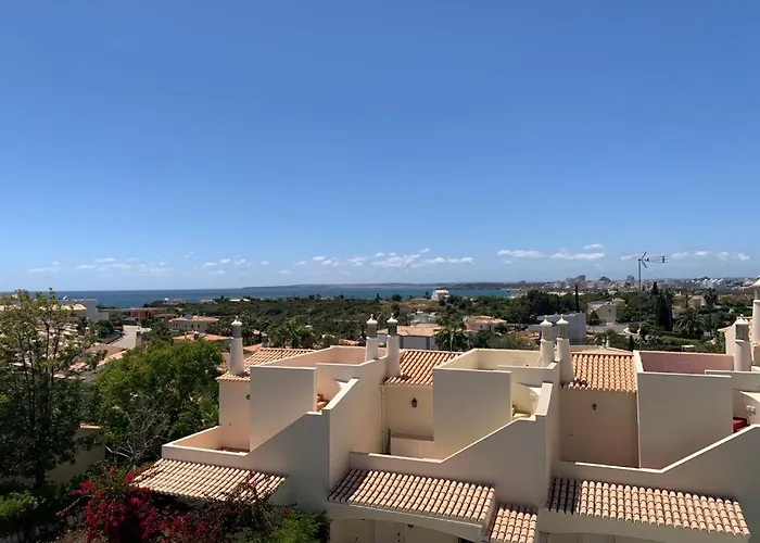 Casa Das Roseiras